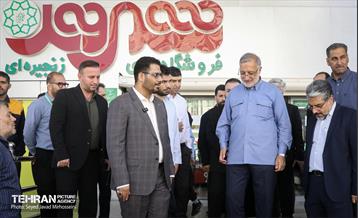 بازدید شهردارتهران از میدان میوه و تره‌بار صادقیه 1