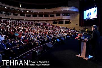آیین تجلیل از جان باختگان و آسیب دیدگان حین خدمت شهرداری تهران 38