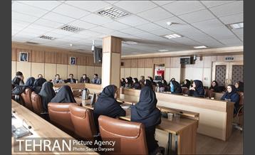 تجلیل از بانوان مرکز ارتباطات و امور بین الملل شهرداری تهران 2