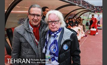 دیدار تیم‌های فوتبال تراکتور سازی تبریز - استقلال تهران 1