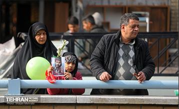 تشییع پیکر ۲۰۰ شهید گمنام دفاع مقدس در تهران 22