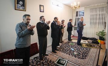 قرار خدمت؛ دیدار شهردار تهران با خانواده شهید مختار بشیری 9