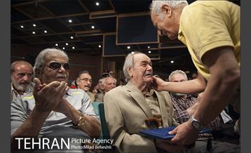 شب کارگردانان تئاتر‎ 21