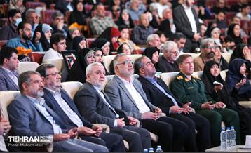 دیدار شهردار تهران با پیشکسوتان عرصه ایثار و شهادت منطقه 17 40