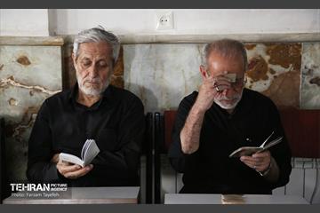 نماز جمعه عاشورایی در منطقه ۵ 36
