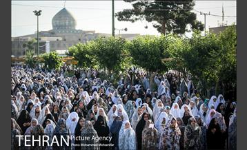 اقامه نماز عید فطر در جوار حرم حضرت شاه عبدالعظیم 7