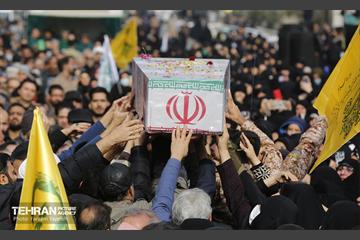 تشییع پیکر شهدای مدافع حرم در منطقه ۵ 5