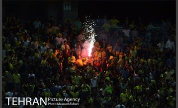 دیدار تیم های سپاهان و پرسپولیس 8