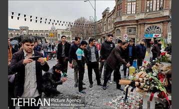 ادای احترام تهرانی ها به شهدای آتش نشان پلاسکو 20