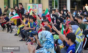 اولین رپرتوار تئاتر خیابانی  12