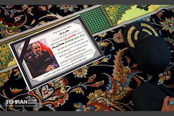 مراسم وداع و تشییع پیکر سردار محمد کریم بیات 6