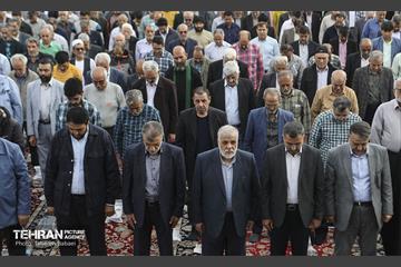 نماز عید سعید فطر در حرم حضرت عبدالعظیم حسنی (ع) 25