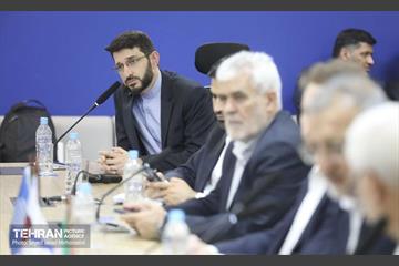 بازدید شهردار تهران از مرکز کنترل ترافیک 7