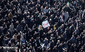 اجتماع مردم تهران در پی شهادت رهبر انقلاب - 2 27