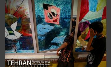 نواختن زنگ مدرسه کودکان کار مرکز پرتو توسط هانیه توسلی 12