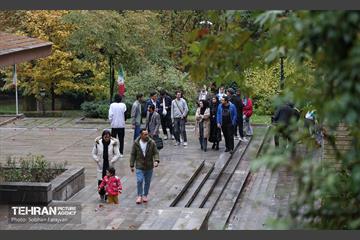 بازدید دانشجویان خارجی از مجموعه فرهنگی تاریخی سعدآباد 11