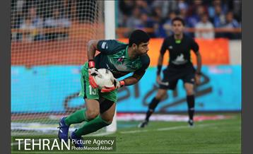 دیدار تیم های استقلال تهران و نفت آبادان  16