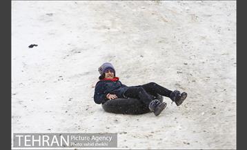 تفریحات برفی در پارک پردیسان تهران 7