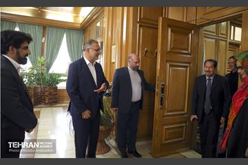 دیدار وزیر حمل و نقل و شهردار ماناگوئا (نیکاراگوئه) با شهردار تهران