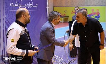 فینال مسابقات فوتسال جام اردی‌بهشت 15