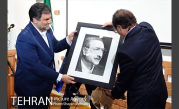 بزرگداشت استاد ناظرزاده کرمانی 24