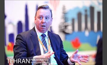 دیدار دبیر کل سازمان ICLEI با چند تن از مدیران شهردارى تهران 17