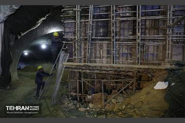 اینجا کارگاهه؛ پارکینگ طبقاتی نیایش (3) 9