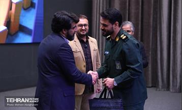 آیین تجلیل از شهرنگاران شهرداری تهران 31