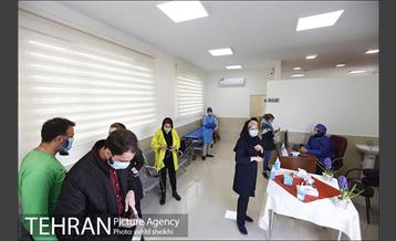 آئین افتتاحیه کلینیک بیماری های حاد تنفسی در میدان صادقیه  7