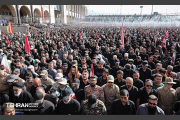 اقامه نماز بر پیکر آقای شهید ایران - 1 41