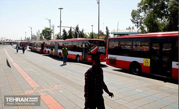 آیین بهره‌برداری از ۴۰ دستگاه اتوبوس دوکابین بازسازی شده 6