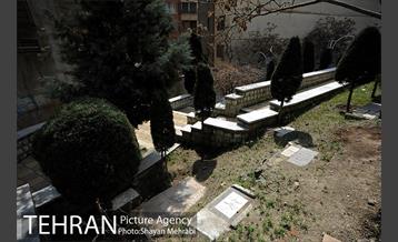 گورستان جوزدرختک (آجودانیه) 12