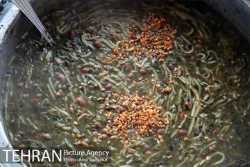 نخستین جشنواره خرمالو در روستای کشار سفلی 33