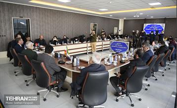 بازدید اصحاب رسانه از پارک ملی هوافضا 32