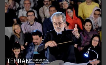 سمفونی ایثار و مقاومت در میدان مشق 12