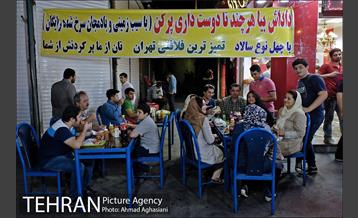 شبهای پر هیاهوی چهاراه گلوبندک 27