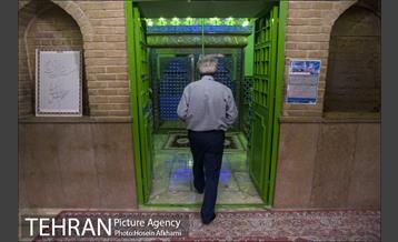 یک لقمه مهربانی در امام زاده علی اکبر 23