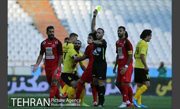 دیدار تیم های سپاهان و پرسپولیس 17