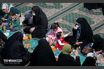 ضیافت افطاری در حرم عبدالعظیم حسنی(ع) 10