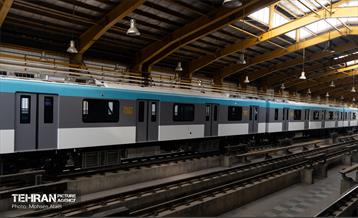 رونمایی از قطار ملی 14