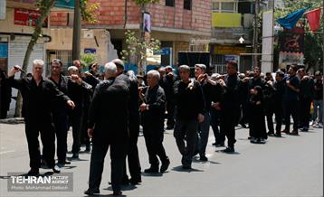 عزاداری ظهر عاشورا در تهران