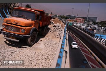 اینجا کارگاهه؛ پارکینگ طبقاتی نیایش-2 13