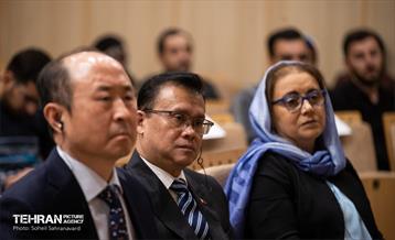 نشست «حقوق بشر در جهان، ایران و شهر» 8