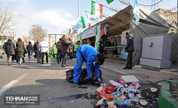 خدمات شهرداری تهران در پایان راهپیمایی ۲۲ بهمن 32