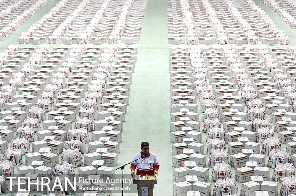 توزیع دوهزار بسته غذایی ویژه برای خانوارهای بالای ۵ نفر