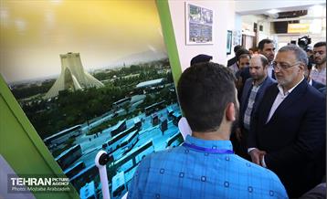 بازدید شهردار تهران از نمایشگاه شهرهای خواهرخوانده و توانمندی های مدیریت شهری تهران
