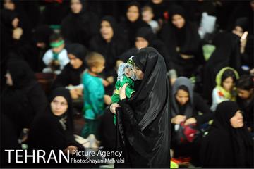 مراسم شیرخوارگان حسینی در مصلی تهران 25