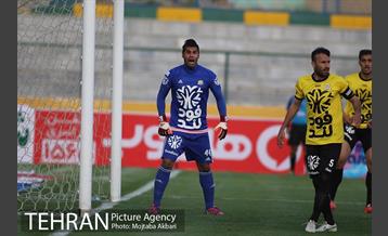 دیدار راه آهن و پدیده در لیگ برتر فوتبال 18