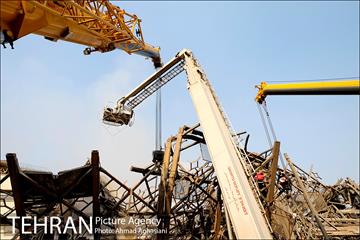 ساختمان پلاسکو فرو ریخت -4 3