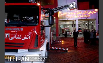 یک شب با شهردار شب تهران 31